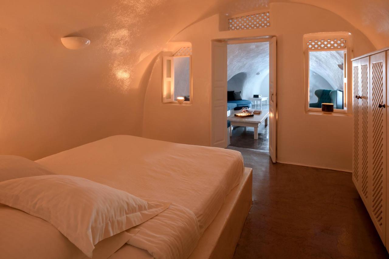 Revelis Villa & Canava Fira  Bagian luar foto