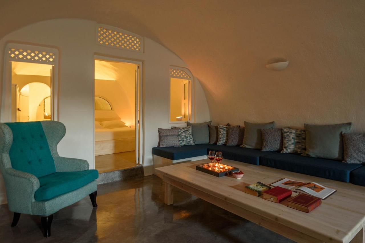 Revelis Villa & Canava Fira  Bagian luar foto