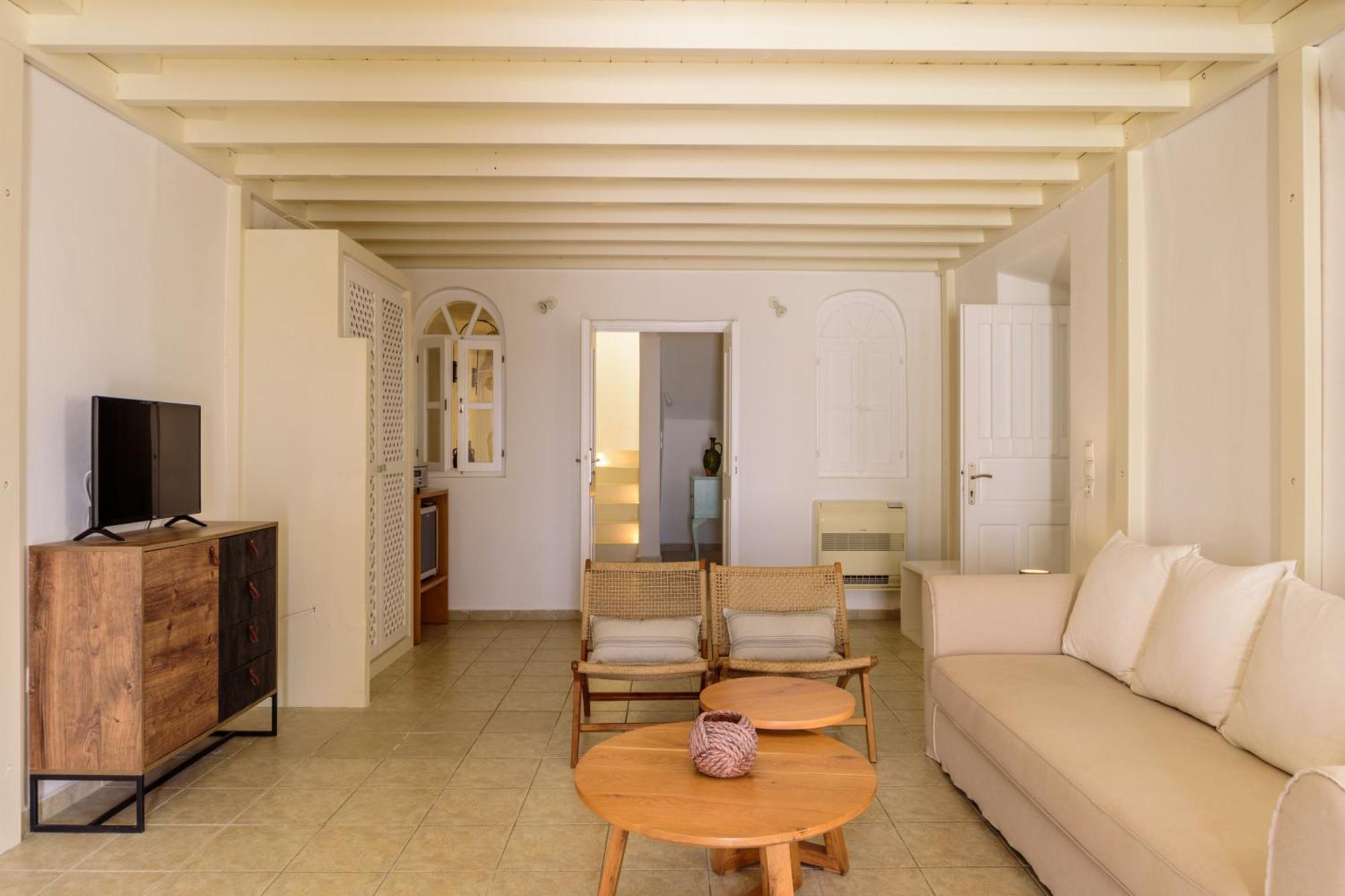 Revelis Villa & Canava Fira  Bagian luar foto